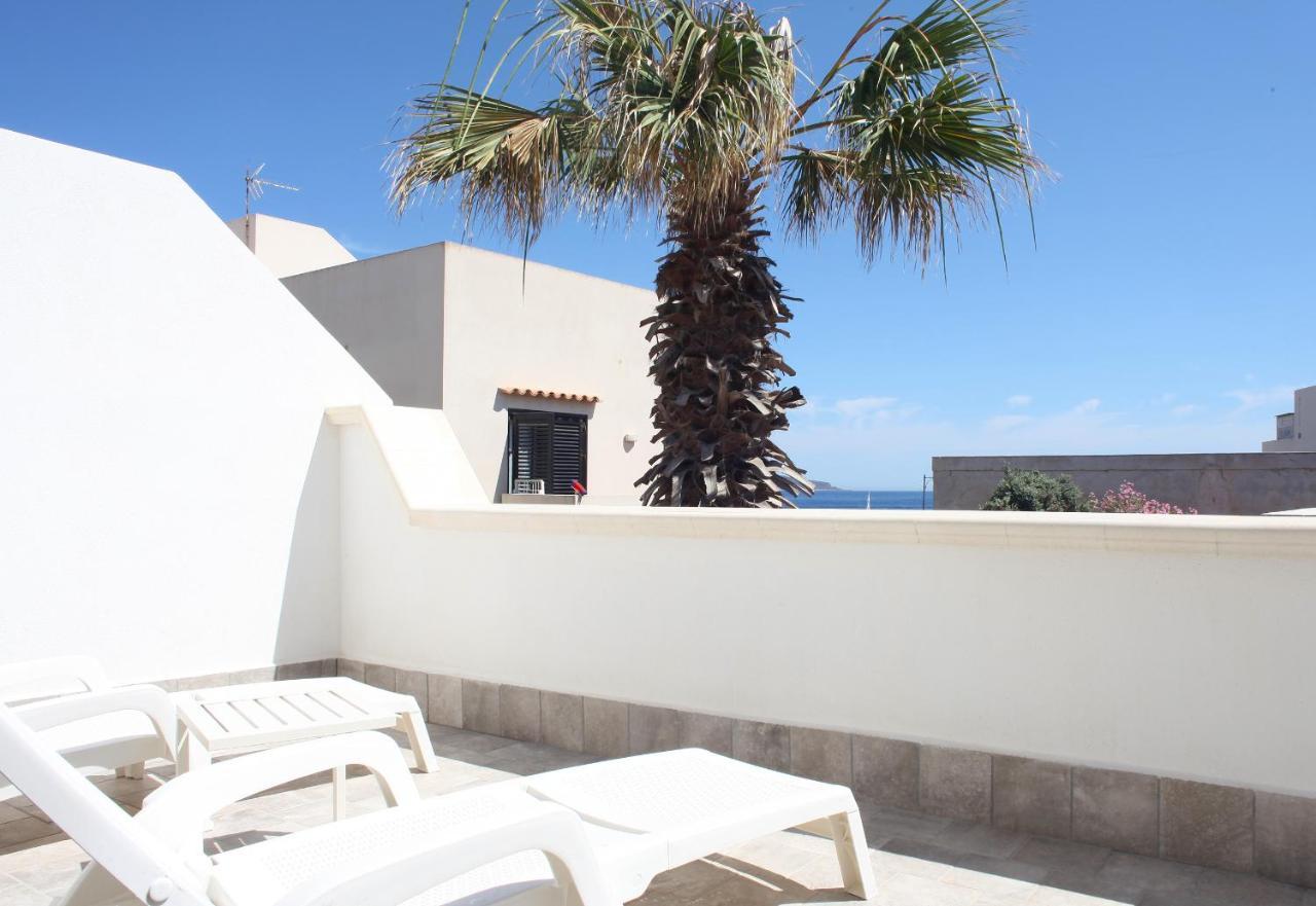 Casa Maja Rooms & Suites Favignana Eksteriør billede